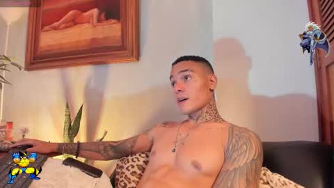 Snapshot of im_dominike chatting on October 29, 10:34 pm im_dominike online show from October 29, 10:34 pm