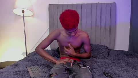 oleider dont forget your thumbs up online show from April 5, 8:49 pm