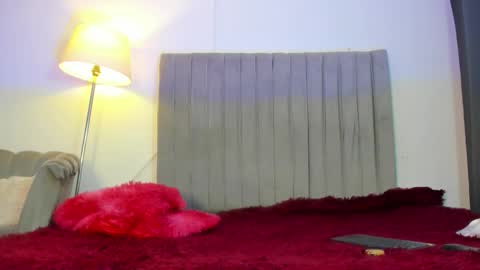 Perseo - Help me with 50 thumbs up online show from January 7, 8:14 pm