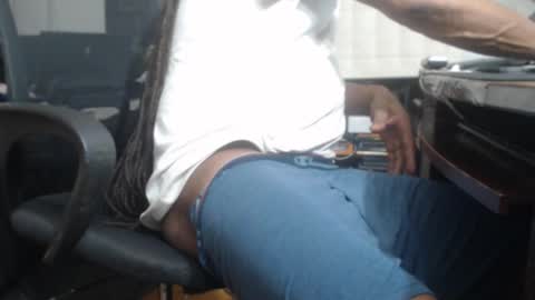 Imanlolo789   formerly known as Slimrodxxx  independent model online show from March 20, 4:38 am