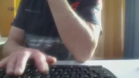 Aussie Guy online show from January 5, 10:35 pm