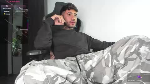 Felipe Ferrer online show from February 26, 5:42 am