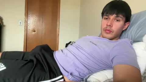 Snapshot of infamouslucas chatting on February 25, 8:30 pm Lucas online show from February 25, 8:30 pm