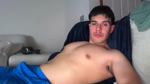 Snapshot of infamouslucas chatting on October 26, 5:09 am Lucas online show from October 26, 5:09 am