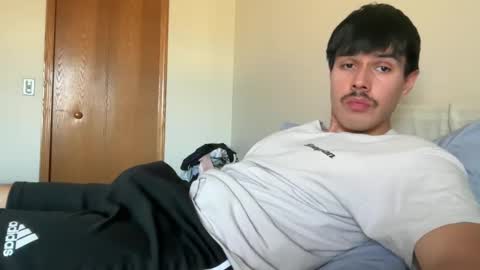 Snapshot of infamouslucas chatting on January 18, 6:10 pm Lucas online show from January 18, 6:10 pm