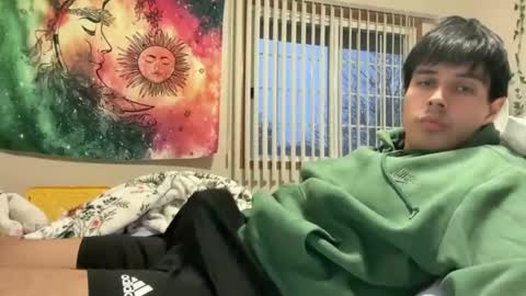 Snapshot of infamouslucas chatting on December 17, 10:54 pm Lucas online show from December 17, 10:54 pm