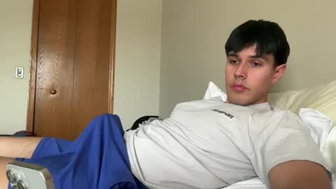 Snapshot of infamouslucas chatting on February 11, 9:14 pm Lucas online show from February 11, 9:14 pm