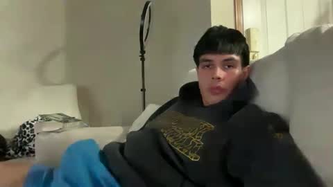 Snapshot of infamouslucas chatting on December 27, 10:59 pm Lucas online show from December 27, 10:59 pm