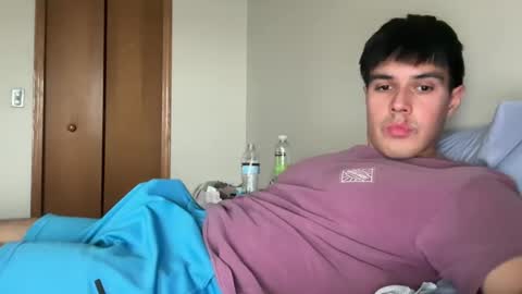 Snapshot of infamouslucas chatting on December 24, 8:49 pm Lucas online show from December 24, 8:49 pm