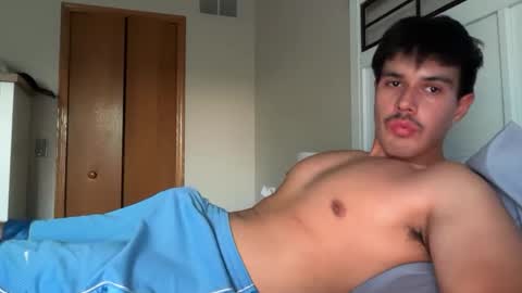 Snapshot of infamouslucas chatting on September 24, 11:58 pm Lucas online show from September 24, 11:58 pm