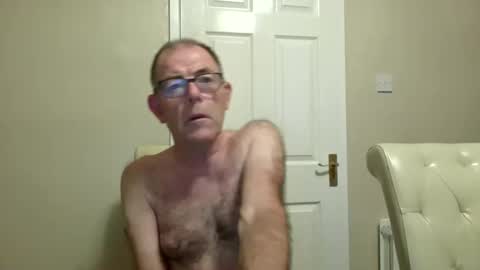 inthemood63 online show from September 12, 2:22 am