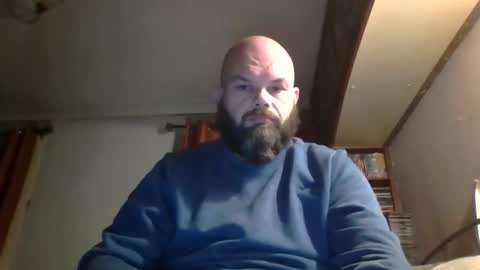 Snapshot of irishadz chatting on October 17, 1:42 am irishadz online show from October 17, 1:42 am