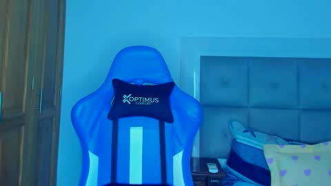 Iron online show from December 3, 2:12 am