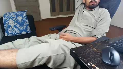 Naveed online show from July 24, 6:48 pm