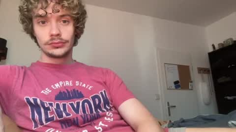 Sam online show from June 29, 3:34 pm