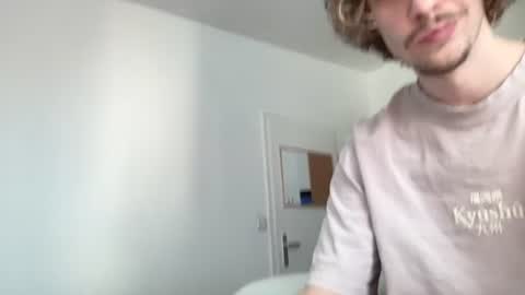 Sam online show from July 17, 4:46 pm
