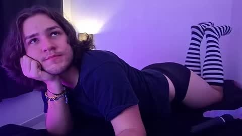 Jess online show from May 16, 5:05 am