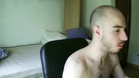 Isaac99c online show from February 26, 12:36 pm