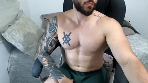 Isaac carter online show from February 5, 1:12 am