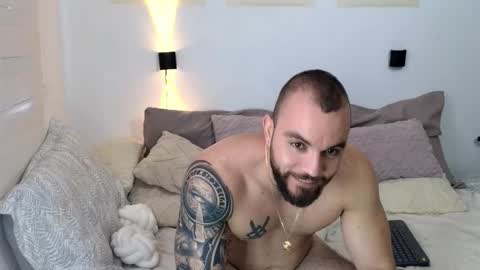 Isaac carter online show from September 9, 1:43 pm