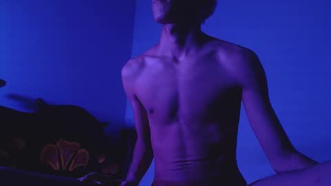 isaac online show from January 20, 1:07 am