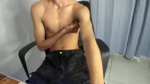 isaac online show from September 15, 6:37 am