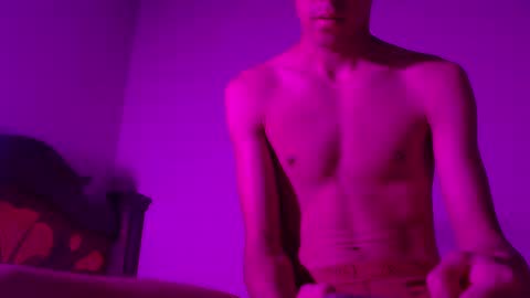 isaac online show from February 8, 5:29 am