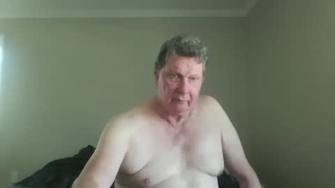 Snapshot of island625103 chatting on September 22, 7:35 pm island625103 online show from September 22, 7:35 pm