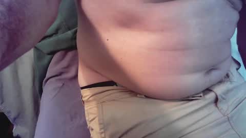 Snapshot of islandforfun chatting on February 9, 7:30 pm islandforfun online show from February 9, 7:30 pm