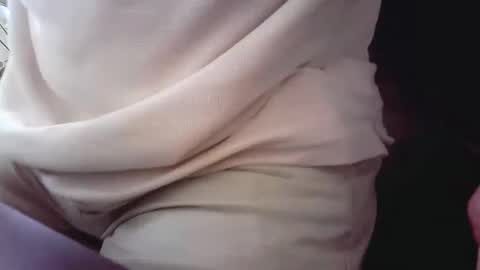 Snapshot of islandforfun chatting on September 13, 4:08 pm islandforfun online show from September 13, 4:08 pm