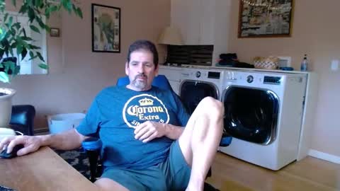 Jim online show from January 4, 1:21 pm