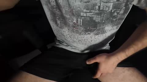 erdem online show from September 30, 7:13 am