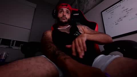 istreamtoo954 online show from September 30, 9:46 am