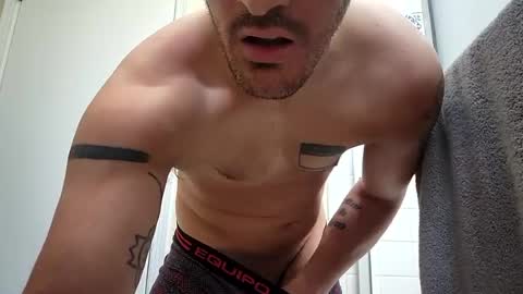 italianstallion69123 online show from June 13, 5:11 pm