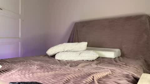 Maxx online show from March 23, 4:18 am