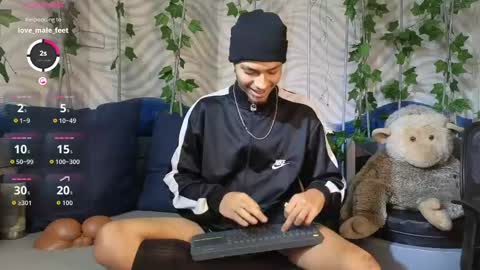 itszairen online show from June 4, 4:07 am