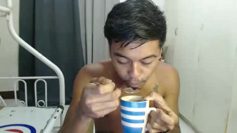 Jhonfred online show from March 8, 11:31 pm