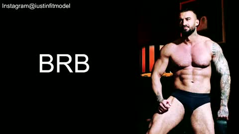 iustinmucle95 online show from March 21, 6:28 am