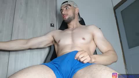 ivanhot279 online show from February 27, 10:42 pm