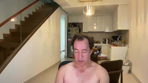 chat with me to find out online show from November 3, 3:21 am