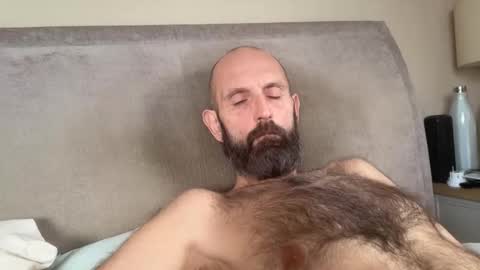 izzysboytoy1 online show from January 12, 10:08 am