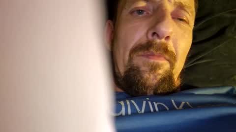 Snapshot of j281133 chatting on February 7, 7:29 am Big 8 online show from February 7, 7:29 am