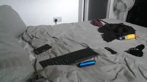 Snapshot of j281133 chatting on October 23, 12:52 pm Big 8 online show from October 23, 12:52 pm