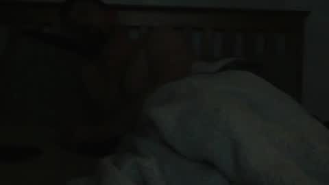 Snapshot of j281133 chatting on October 16, 1:57 am Big 8 online show from October 16, 1:57 am