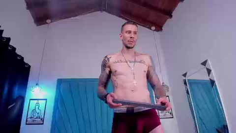 J King online show from March 12, 9:44 pm