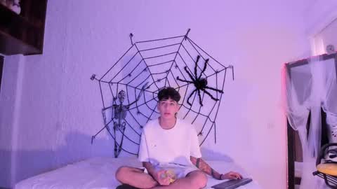 j_martony online show from October 22, 12:20 pm