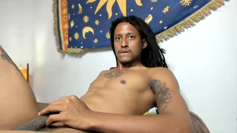 jaacksn online show from April 7, 8:03 am