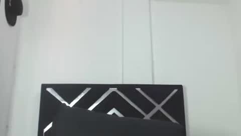 Snapshot of jack03xx_ chatting on January 22, 12:27 pm Jack online show from January 22, 12:27 pm