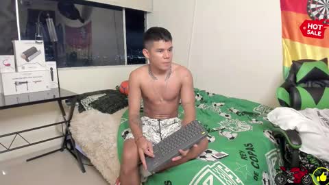 JACK CASTELL online show from November 18, 3:54 am