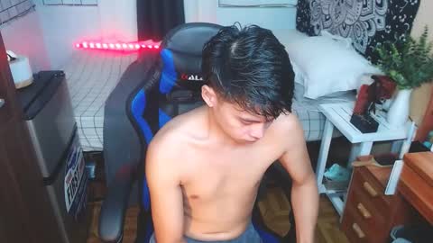 Snapshot of jack_collins69 chatting on December 23, 9:38 am JACK online show from December 23, 9:38 am